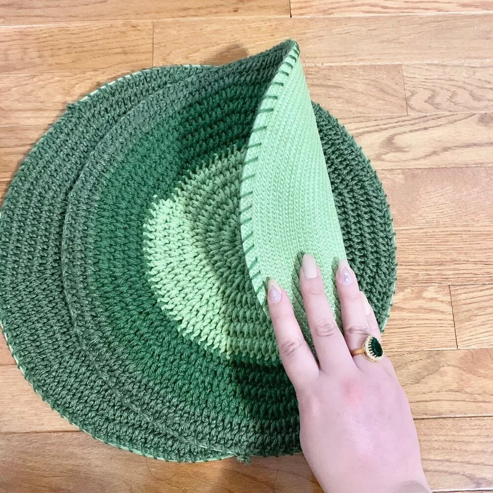 SET OF 2 HANDMADE CROCHET TABLE MATS